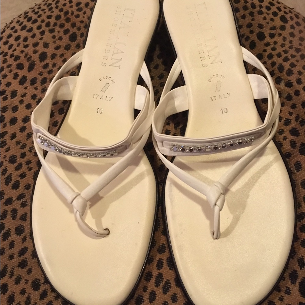 Pretty wedge sandals